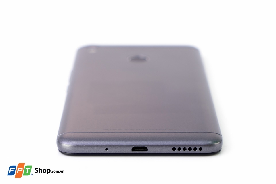 Cạnh dưới Camon CX Air Cạnh dưới Camon CX Air