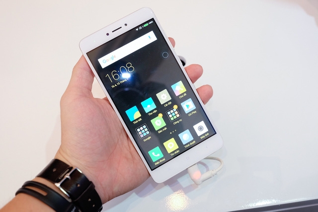 Trên tay Redmi Note 4