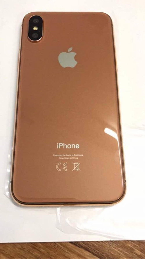 Mô hình iPhone 8 vừa xuất hiện tại Việt Nam: giá không tưởng 3