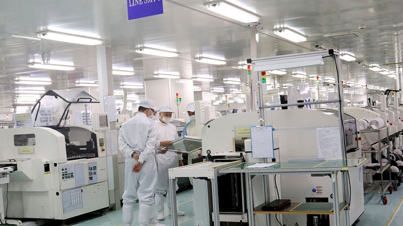 Nhà máy sản xuất Bphone 2 trông như thế nào? 3