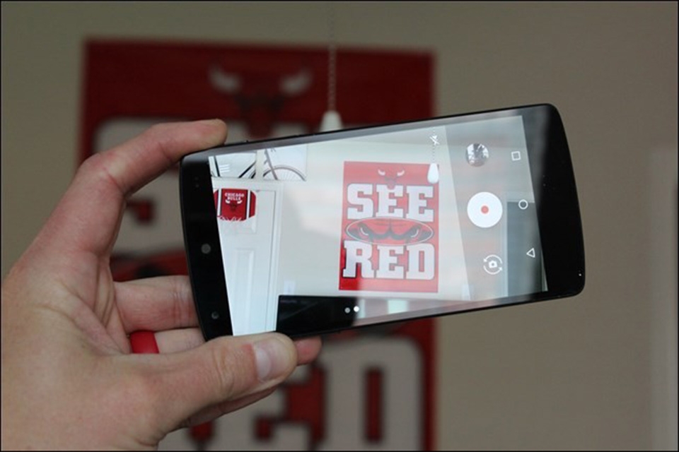 Khởi động máy ảnh ngay lập tức