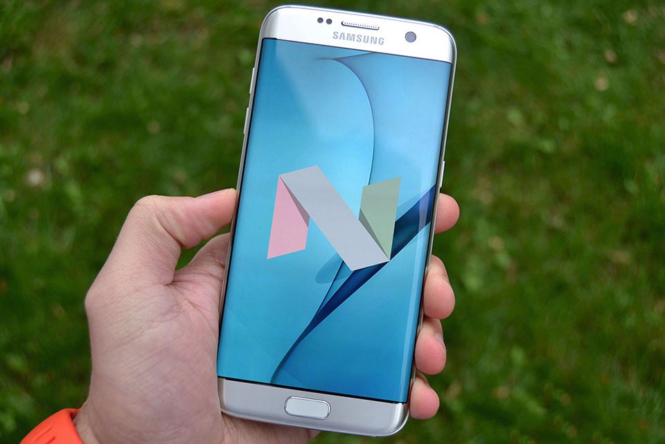 Samsung Galaxy S7 sẽ được cập nhật Android vào 17/1