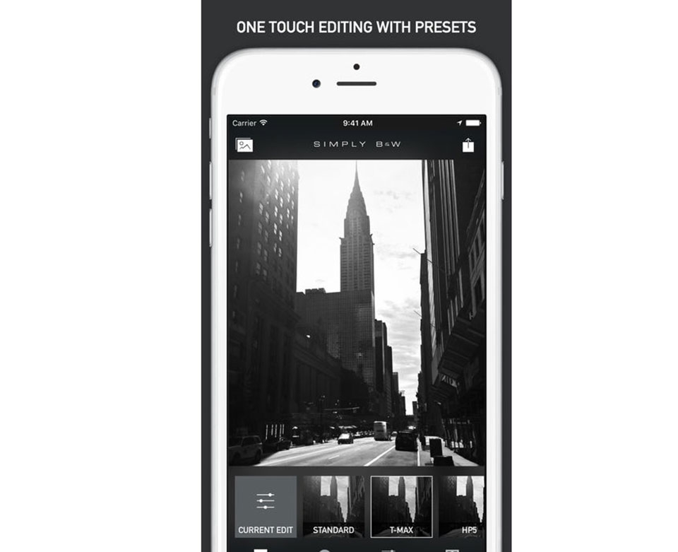 Simply B&W Simply B&W