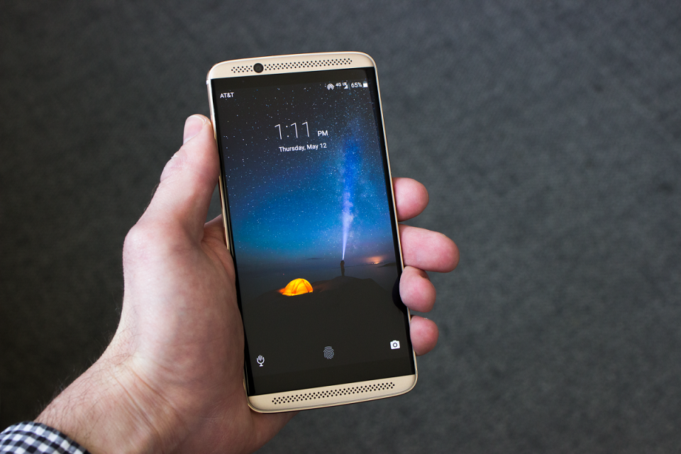 ZTE Axon 7 ZTE Axon 7