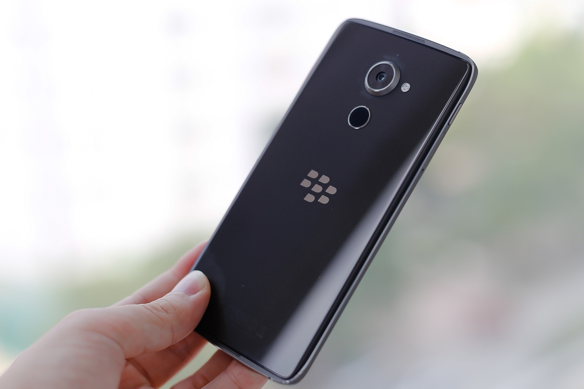 15 smartphone nổi bật vào chung kết Tech Awards 2016 2 15 smartphone nổi bật vào chung kết Tech Awards 2016 2