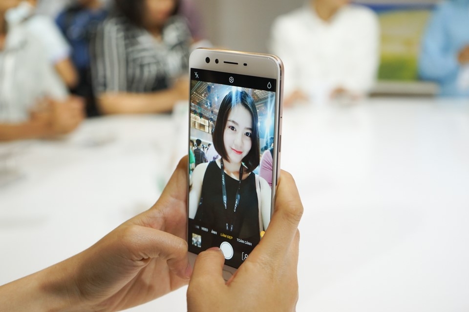 5 smartphone camera kép đáng mua nhất hiện nay 3 5 smartphone camera kép đáng mua nhất hiện nay 3