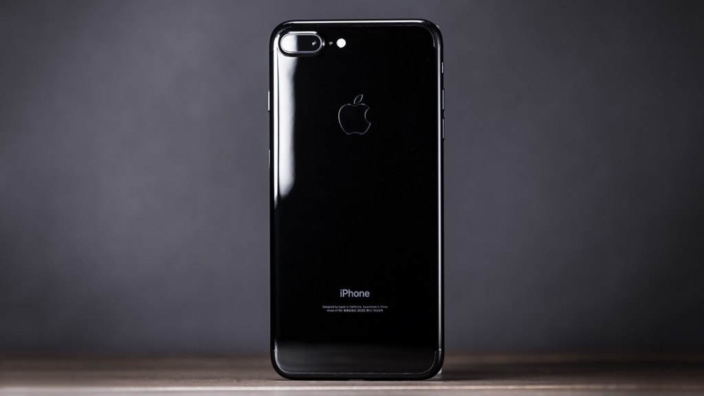 Apple hợp tác cùng LG để mang camera 3D lên iPhone 8