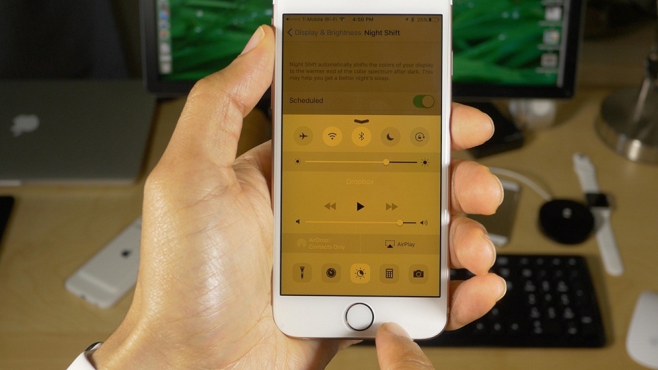Bản cập nhật iOS 9.3.2 beta giúp bạn ngủ ngon hơn và tiết kiệm pin hơn