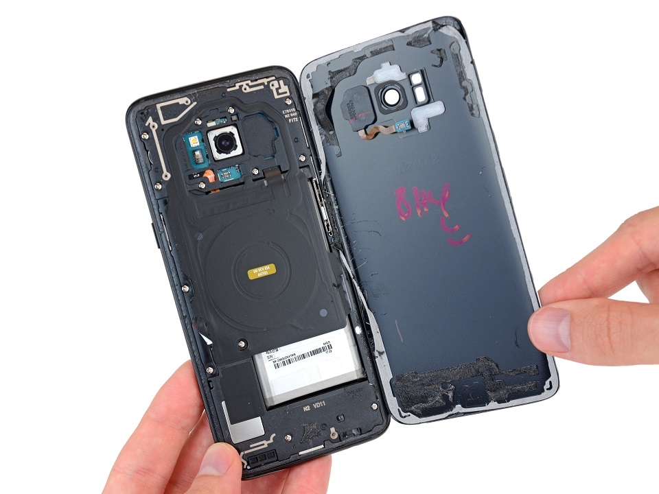 Cận cảnh màn mổ xẻ Galaxy S8/S8 Plus của iFixit 1