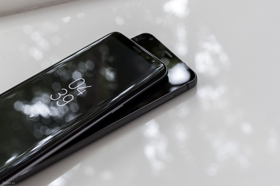 Chiêm ngưỡng loạt ảnh so sánh thiết kế LG G6 và Galaxy S8 8