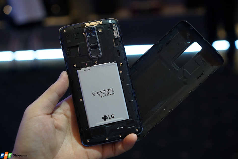 Có nên mua điện thoại LG K7 không?