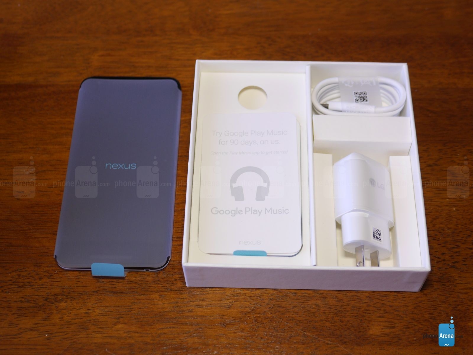 Đập hộp Google Nexus 5X 4