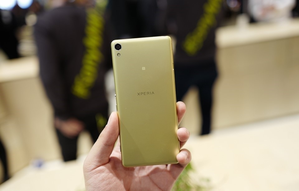 Điểm danh 4 điện thoại Sony bán chạy nhất trong từng phân khúc 1