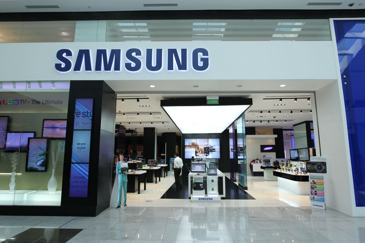 Điểm lại loạt thiết bị di động đã tạo nên thành công của Samsung