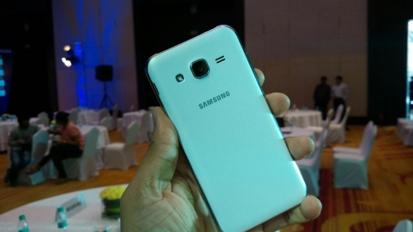 Dự đoán giá bán chính thức của Samsung Galaxy J2 4