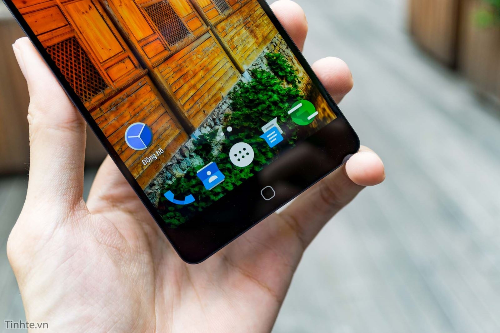 Elephone ra mắt cặp đôi song sát ở Việt Nam, dưới 2 triệu cũng có cảm biến vân tay