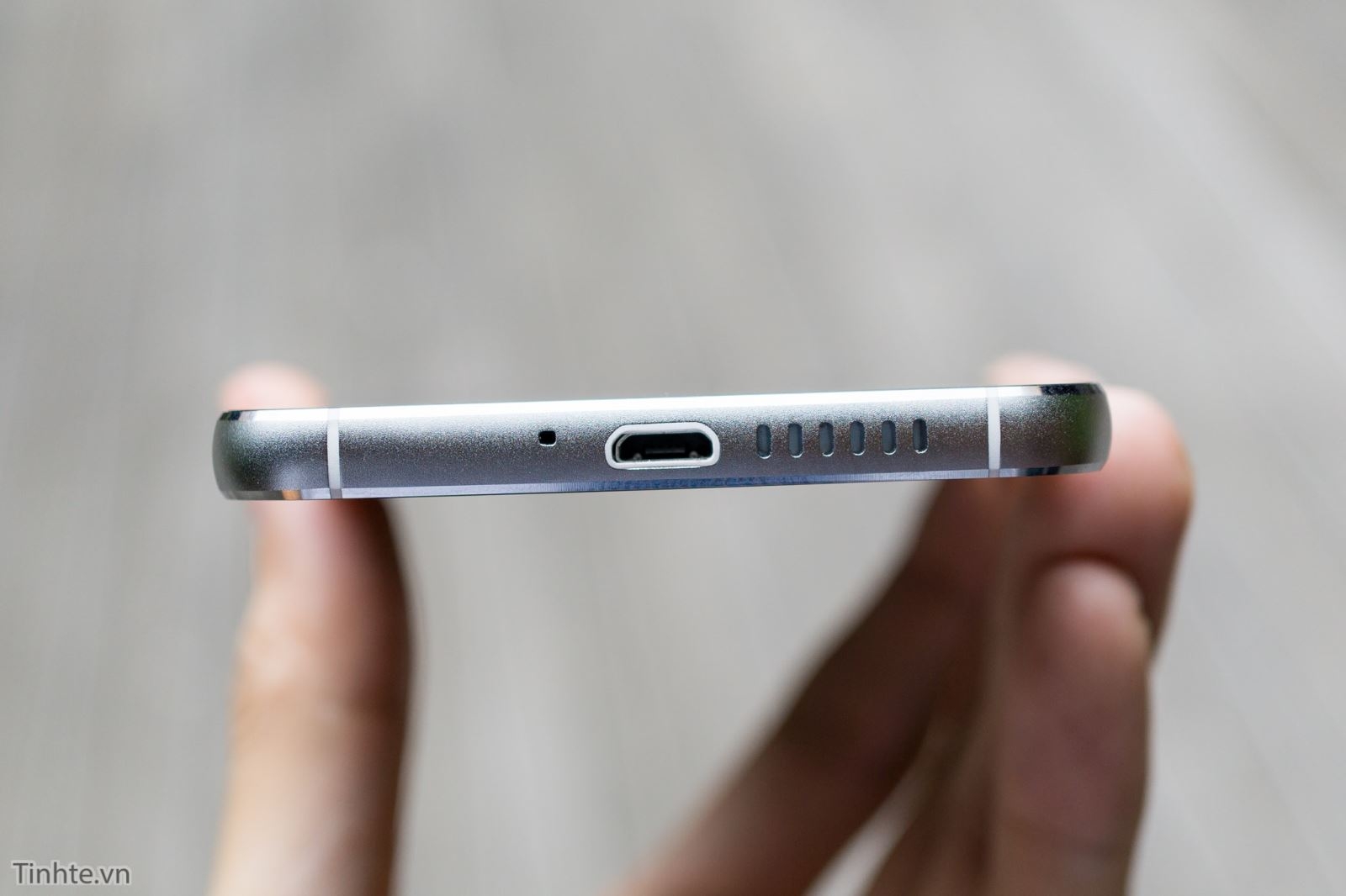 Elephone ra mắt cặp đôi song sát ở Việt Nam, dưới 2 triệu cũng có cảm biến vân tay