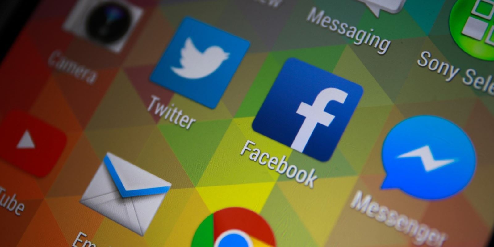 Facebook yêu cầu nhân viên chuyển từ iPhone sang Android 1