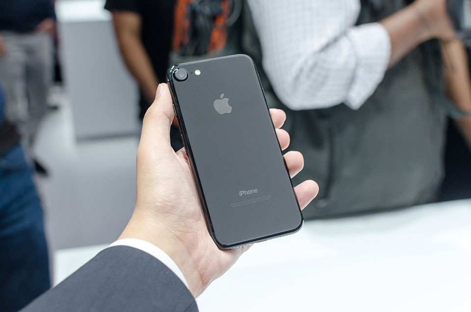 Hãy mua iPhone 7 đi và chúng tôi sẽ chỉ bạn cách khoe của 4 Hãy mua iPhone 7 đi và chúng tôi sẽ chỉ bạn cách khoe của 4