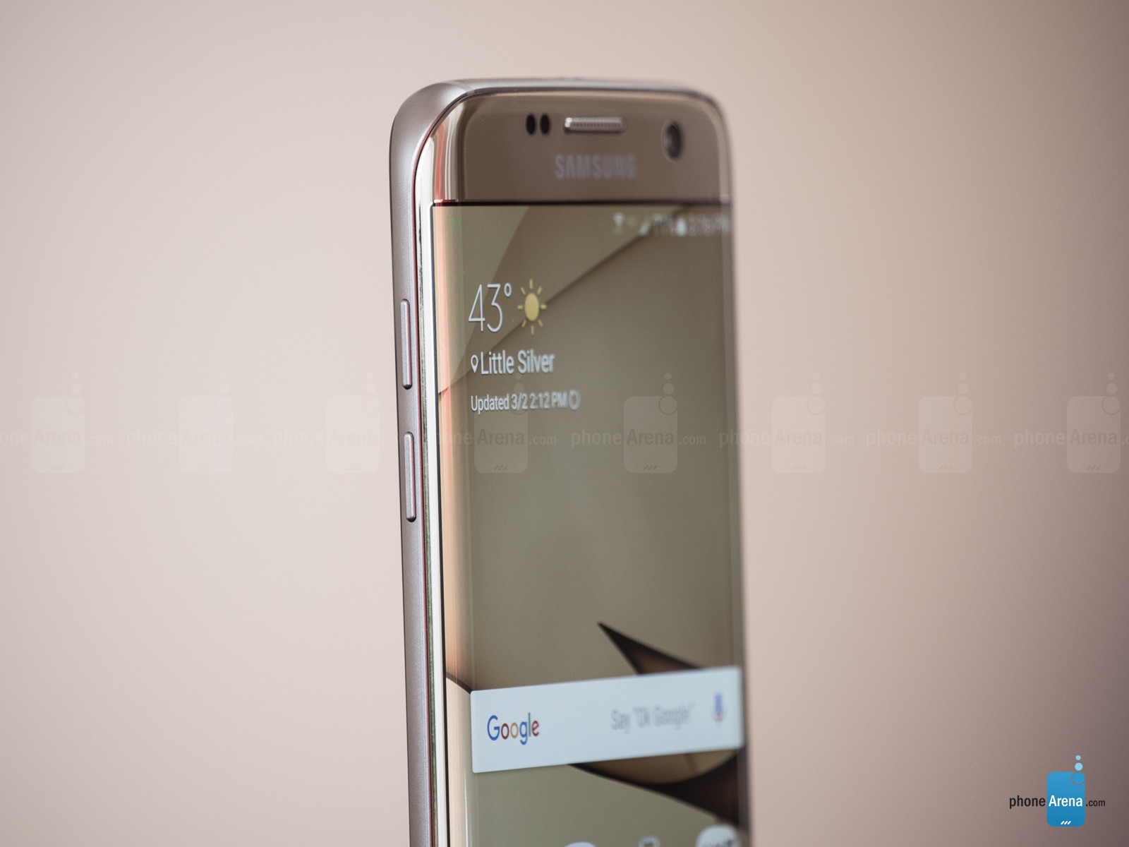 Hot: Samsung Galaxy S7 vẫn sống sót sau 16 giờ ngâm nước
