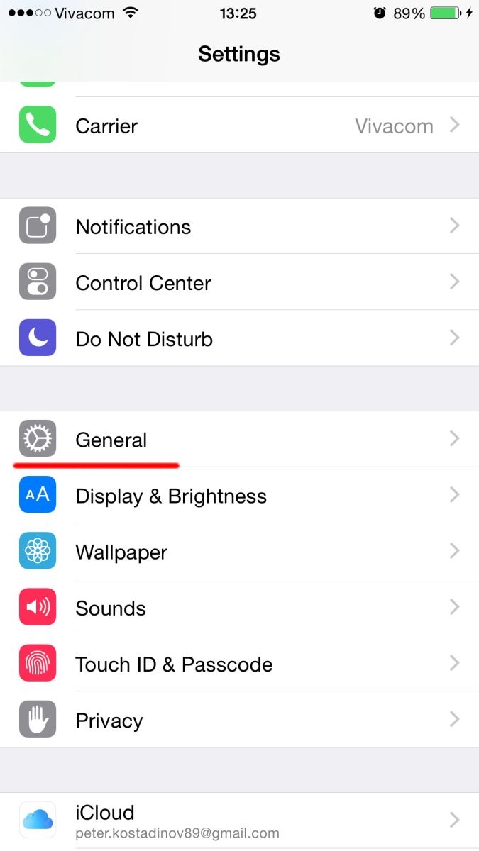 Hướng dẫn kích hoạt chế độ màn hình đen trắng trên iPhone, iPad