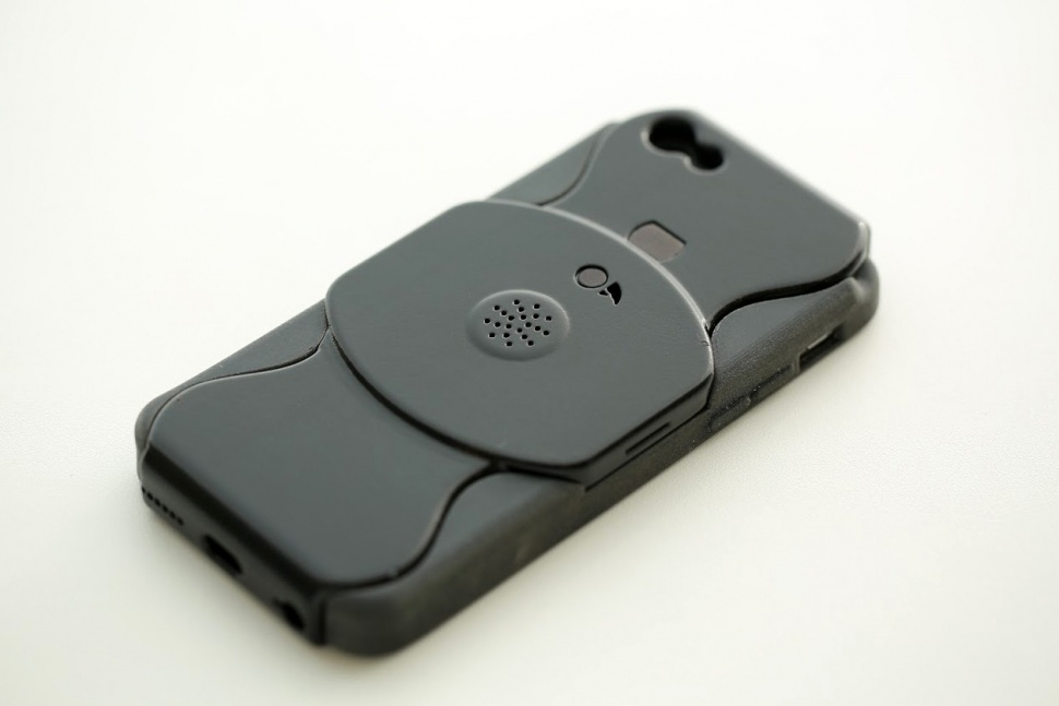 JIC: Case iPhone có thể ghi âm tất cả cuộc gọi