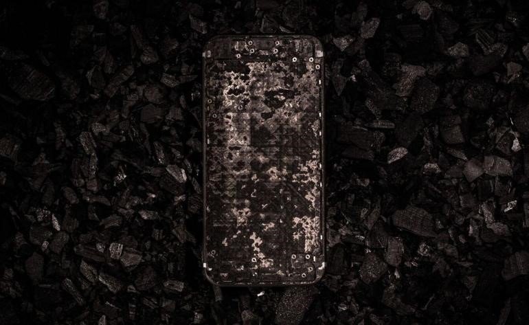 Không chỉ độc, phiên bản iPhone 7 này còn có giá cực chát 3