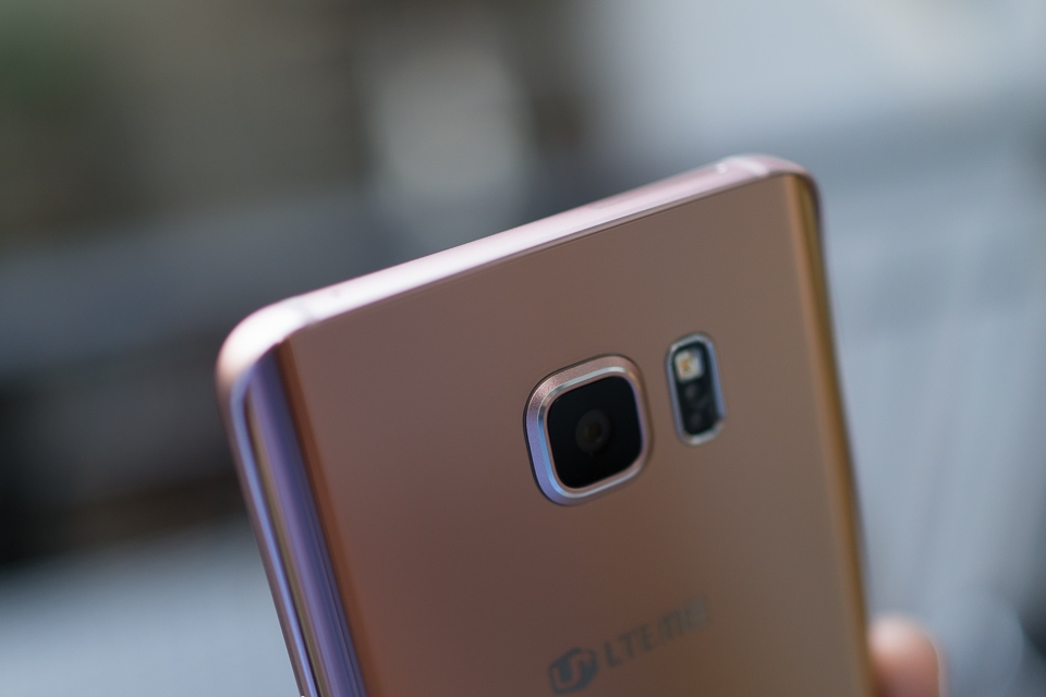Mãn nhãn với ảnh thực tế Note 5 vàng hồng 15