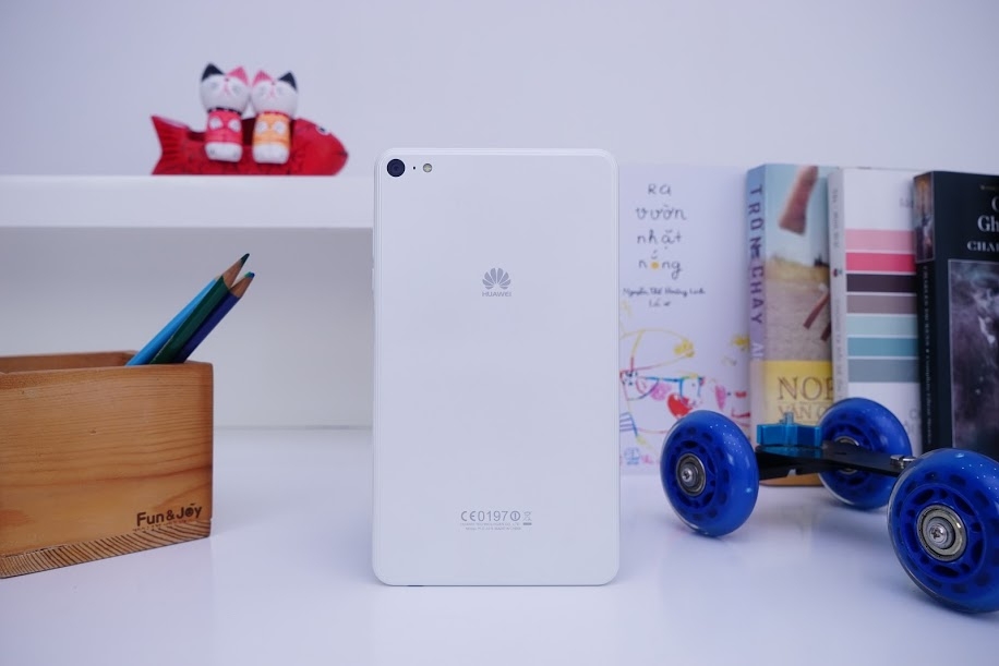 Máy tính bảng tầm trung Huawei MediaPad T2 7.0 có điểm gì nổi bật?