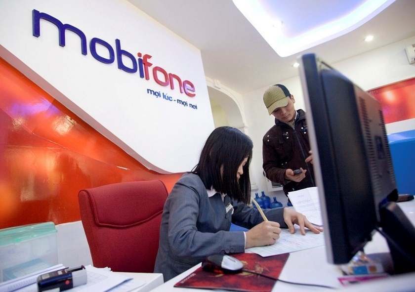 MobiFone miễn phí phút gọi hỗ trợ cho bà con miền Trung MobiFone miễn phí phút gọi hỗ trợ cho bà con miền Trung