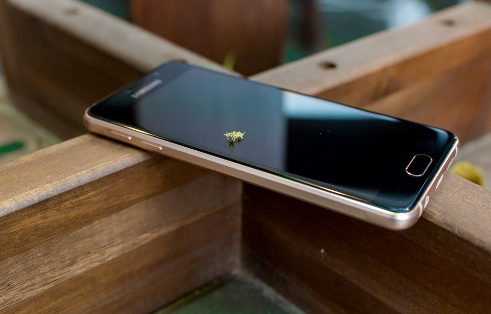 Những điểm nhấn nổi bật trên Samsung Galaxy A3 2016 1 Những điểm nhấn nổi bật trên Samsung Galaxy A3 2016 1