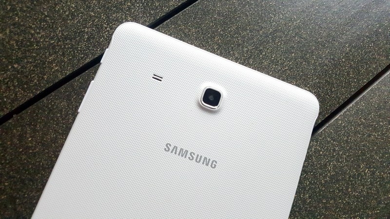 Samsung Galaxy Tab E – Máy tính bảng cho tín đồ nghiền phim, ảnh
