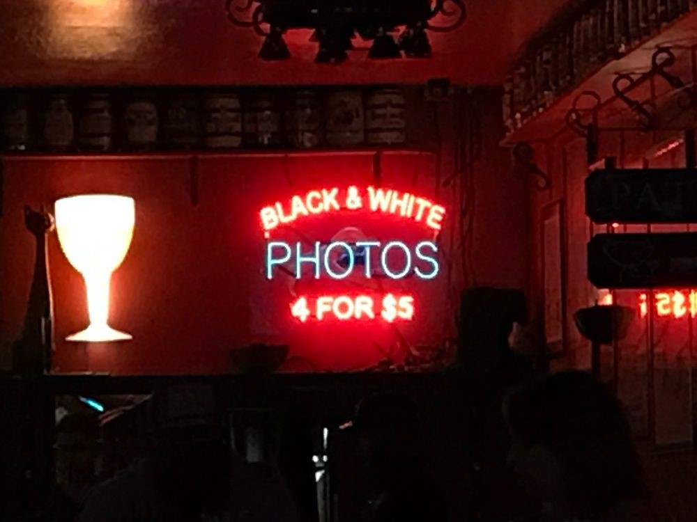 So sánh ảnh chụp từ camera iPhone 7 Plus và Galaxy S7 26