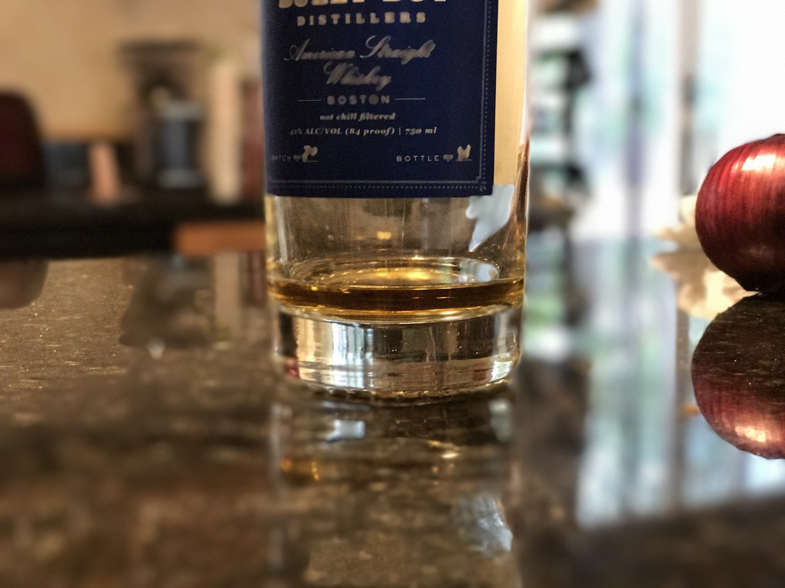 So sánh ảnh chụp xóa phông của iPhone 7 Plus với máy DSLR 18