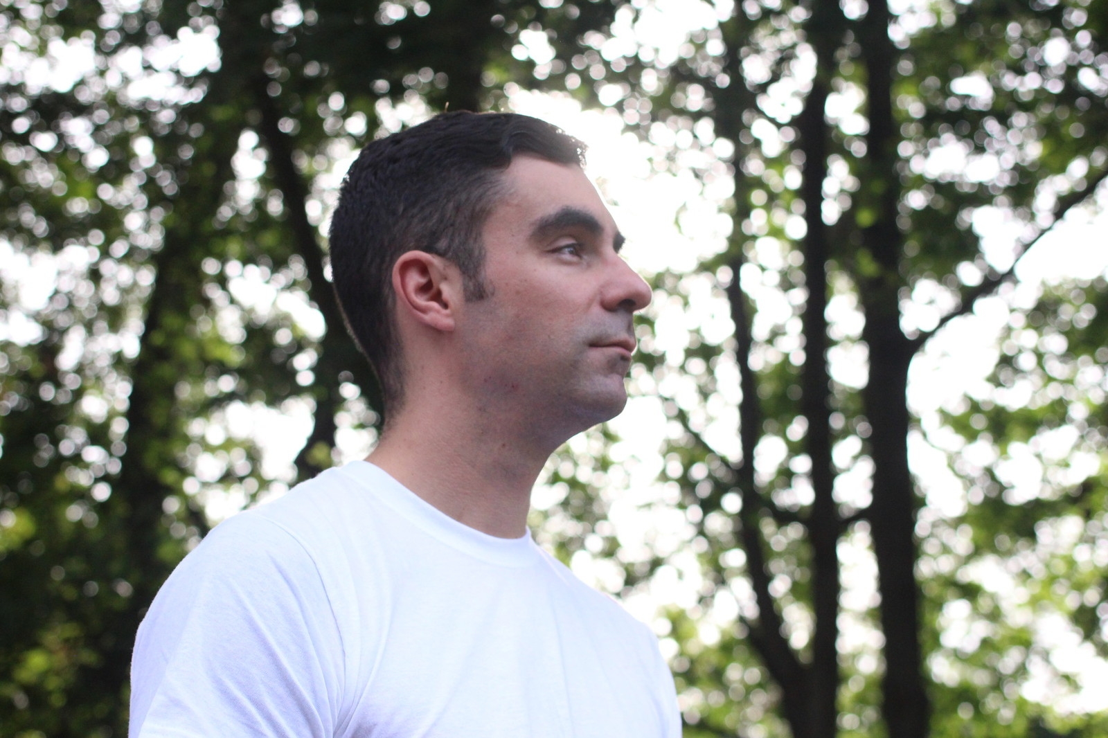 So sánh ảnh chụp xóa phông của iPhone 7 Plus với máy DSLR 3