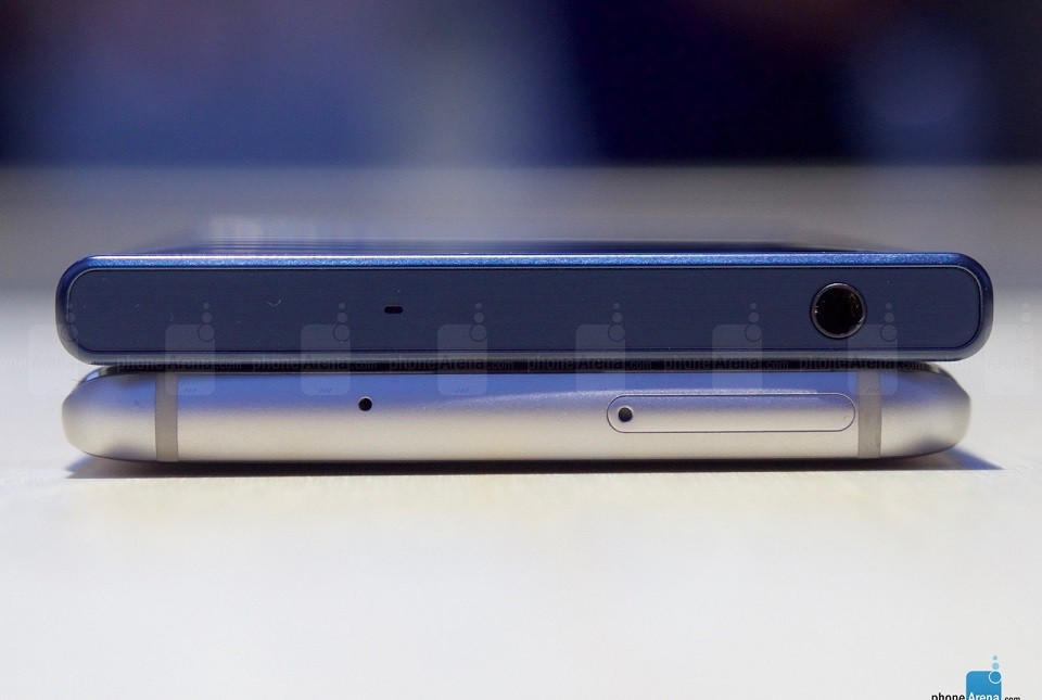 So sánh nhanh Sony Xperia XZ và Samsung Galaxy S7 edge 2