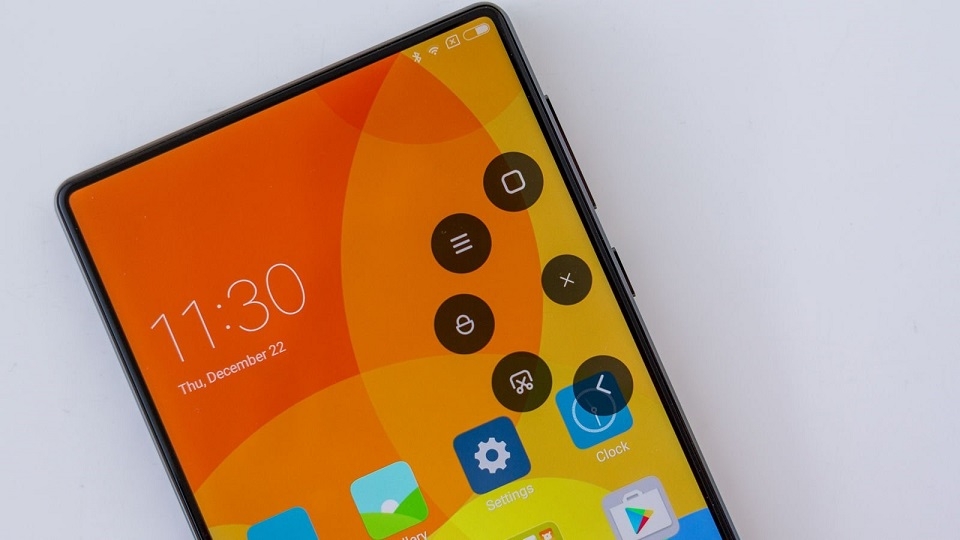 So sánh Samsung Galaxy S8 và Xiaomi Mi MIX 6