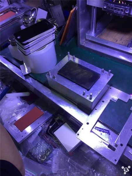 Sự thật quy trình dựng iPhone, từ cũ nát thành mới nguyên