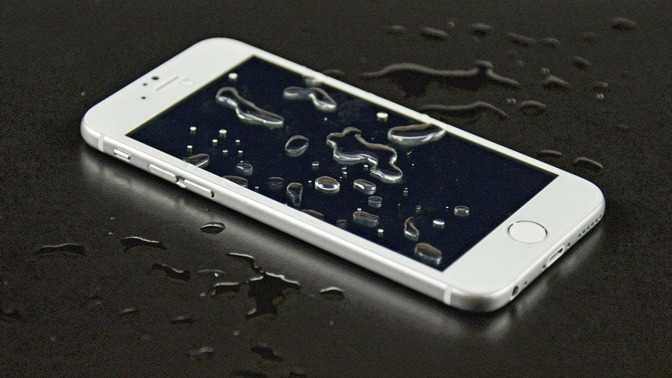 Thêm thông tin về khả năng kháng nước trên iPhone 7