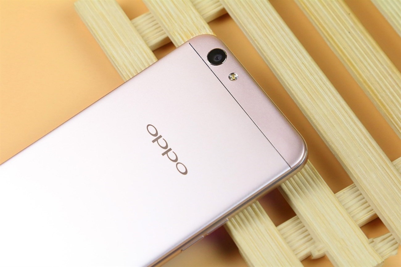 Top 5 smartphone bán chạy nhất tại FPT Shop tuần qua 1