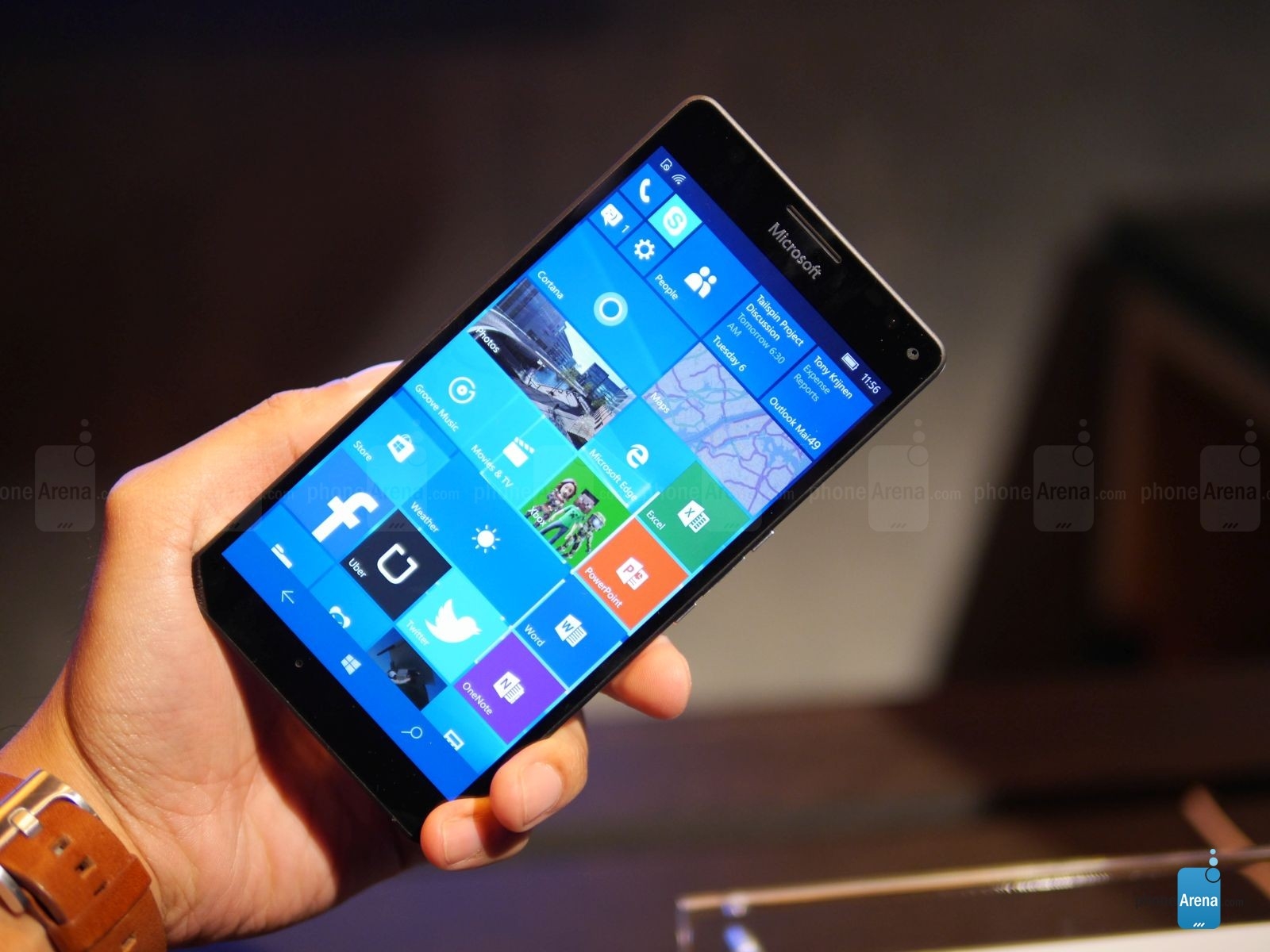 Trên tay Lumia 950 XL 8