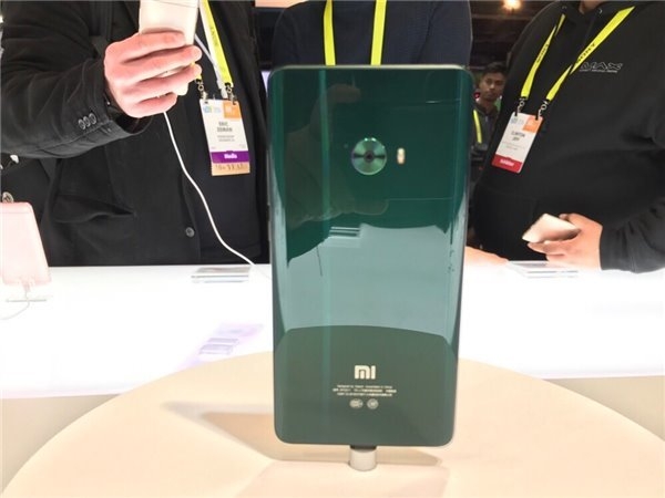 Xiaomi Mi Note 2 có thêm 3 màu mới