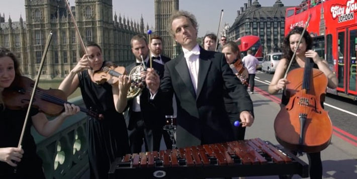 Cùng nghe một bản nhạc được tạo nên từ nhạc chuông iPhone