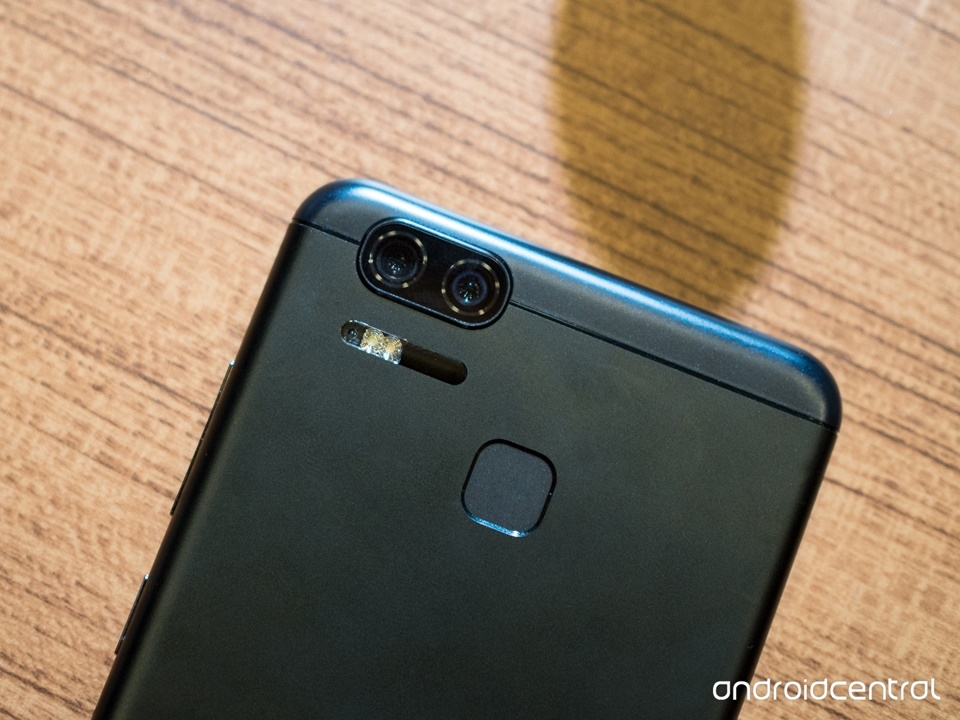 Hình ảnh Zenfone 3 Zoom Hình ảnh Zenfone 3 Zoom
