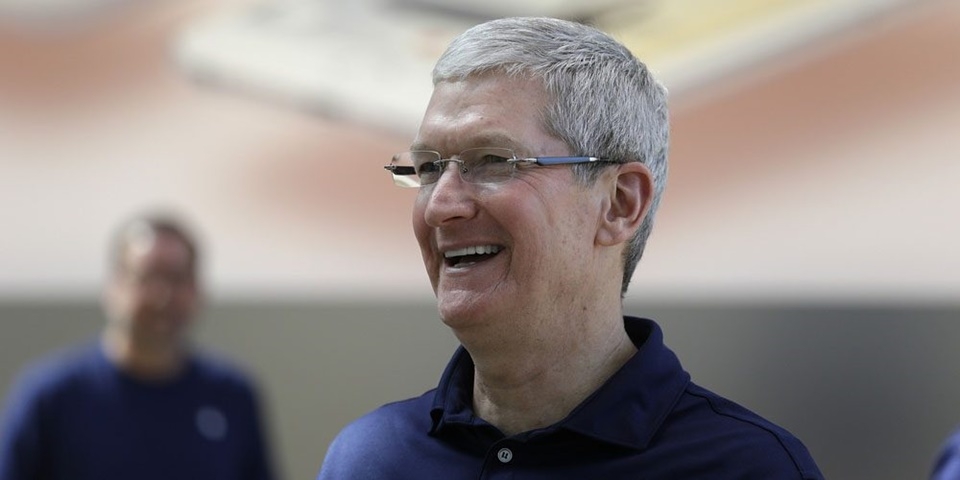 Từ chối lời mời, Tim Cook bị cho là