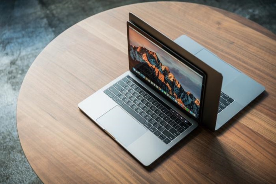 Macbook Pro 2016 Touch Bar được ra mắt Macbook Pro 2016 Touch Bar được ra mắt
