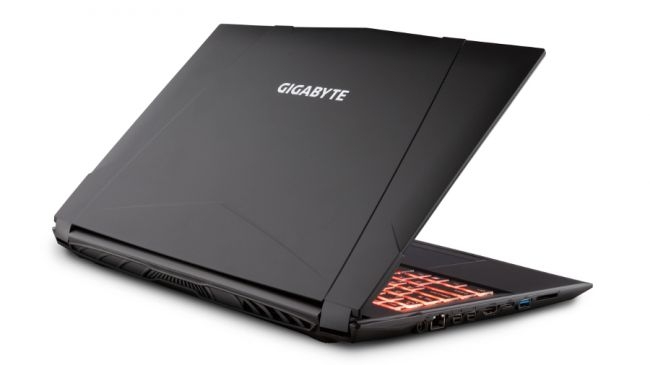 Gigabyte Sabre 15 Gigabyte Sabre 15