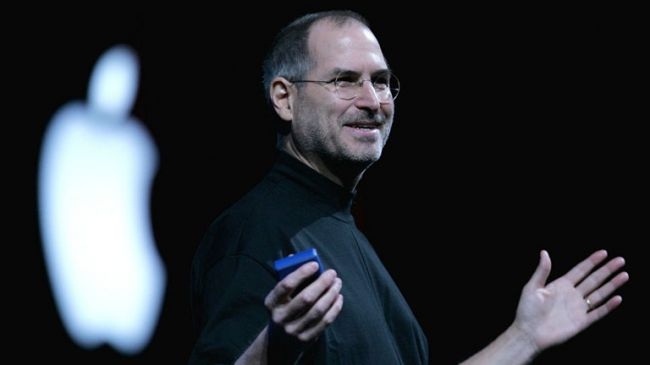 1996: Steve Jobs trở về Apple 1996: Steve Jobs trở về Apple