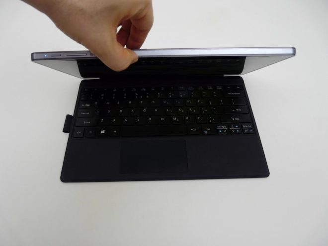 Cổng kết nối Acer Switch 3