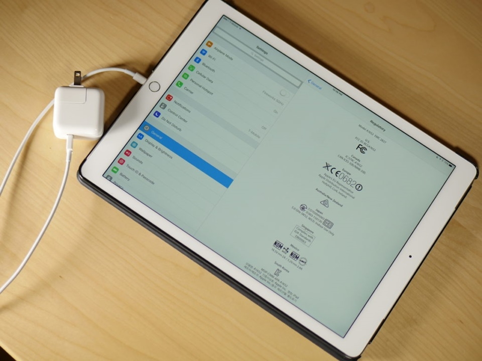 Một số lưu ý khác khi sạc pin cho iPhone và iPad như sau